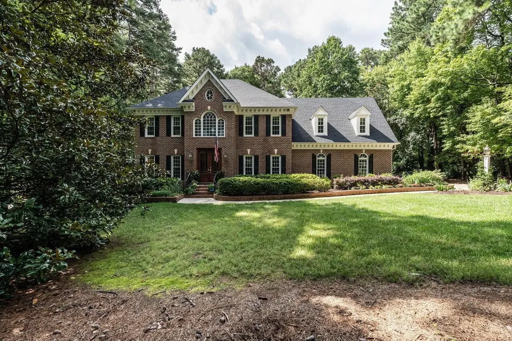 8608 Bournemouth Drive Raleigh NC 27615