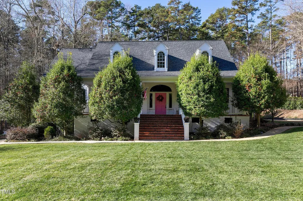 8913 Hometown Drive Raleigh NC 27615