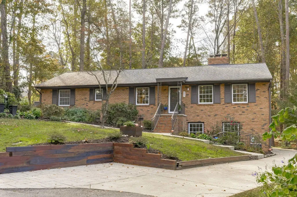 4001 Juniper Court Raleigh NC 27612