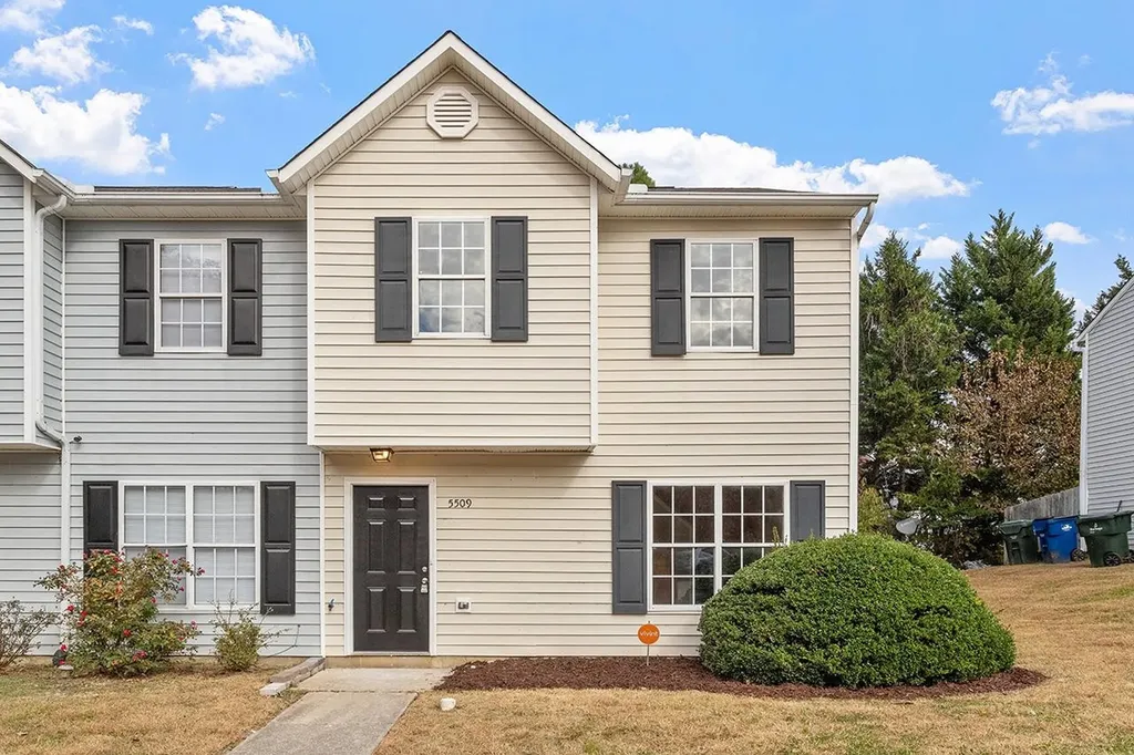 5509 Bringle Court Raleigh NC 27610