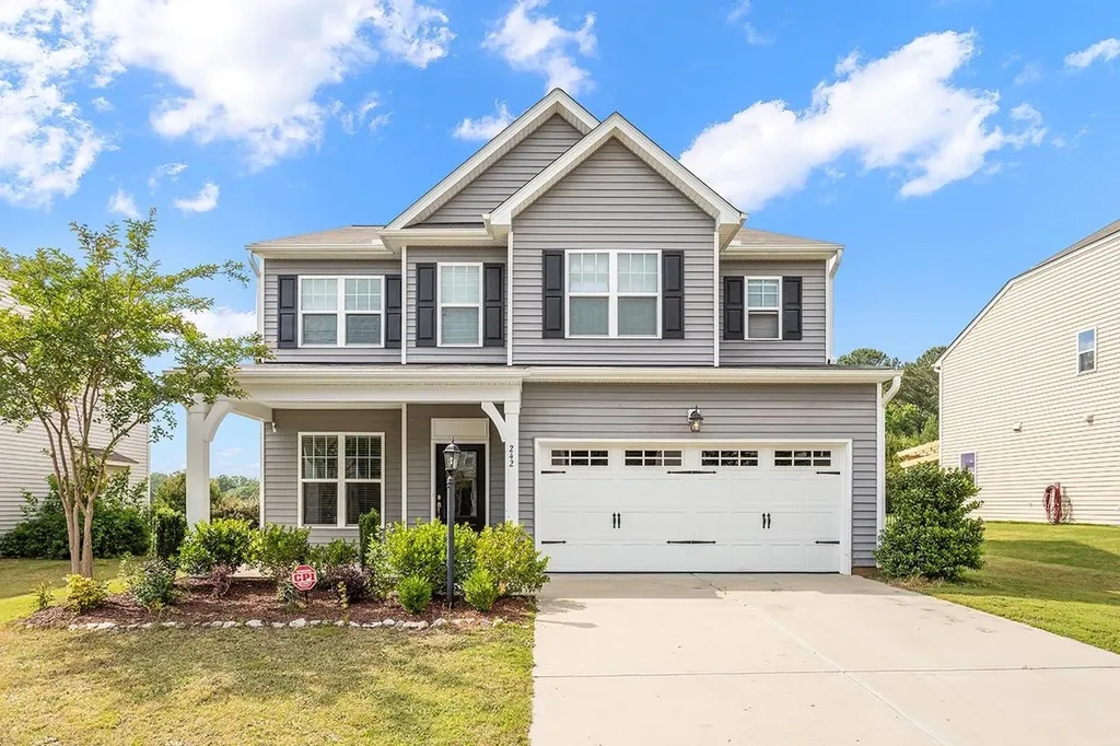 242 Naples Lane Clayton NC 27527
