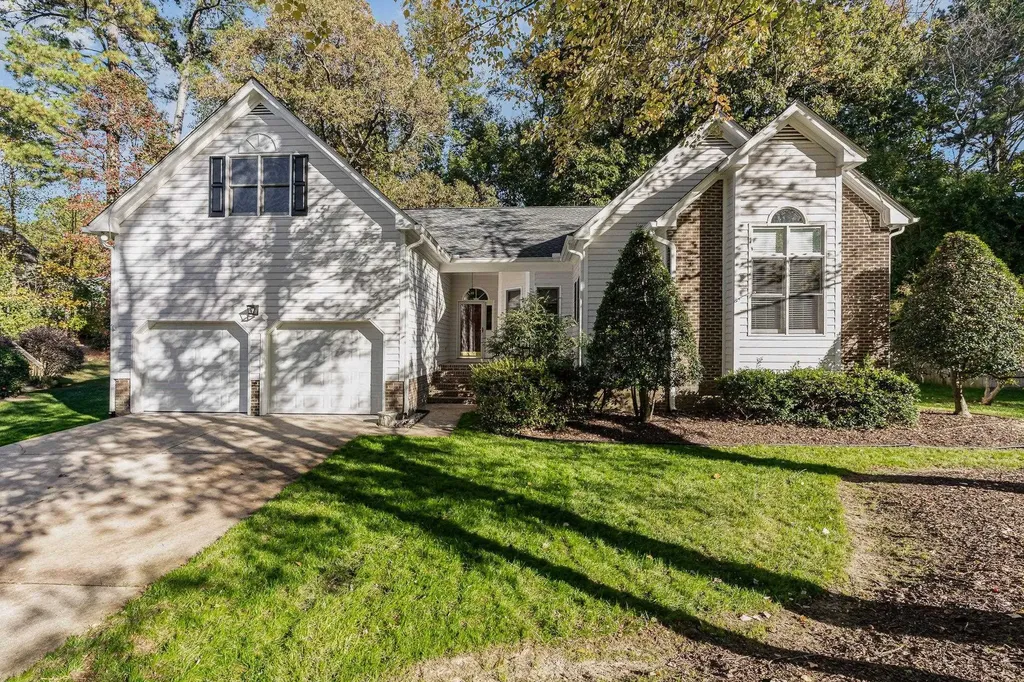 6124 Remington Lake Drive Raleigh NC 27616