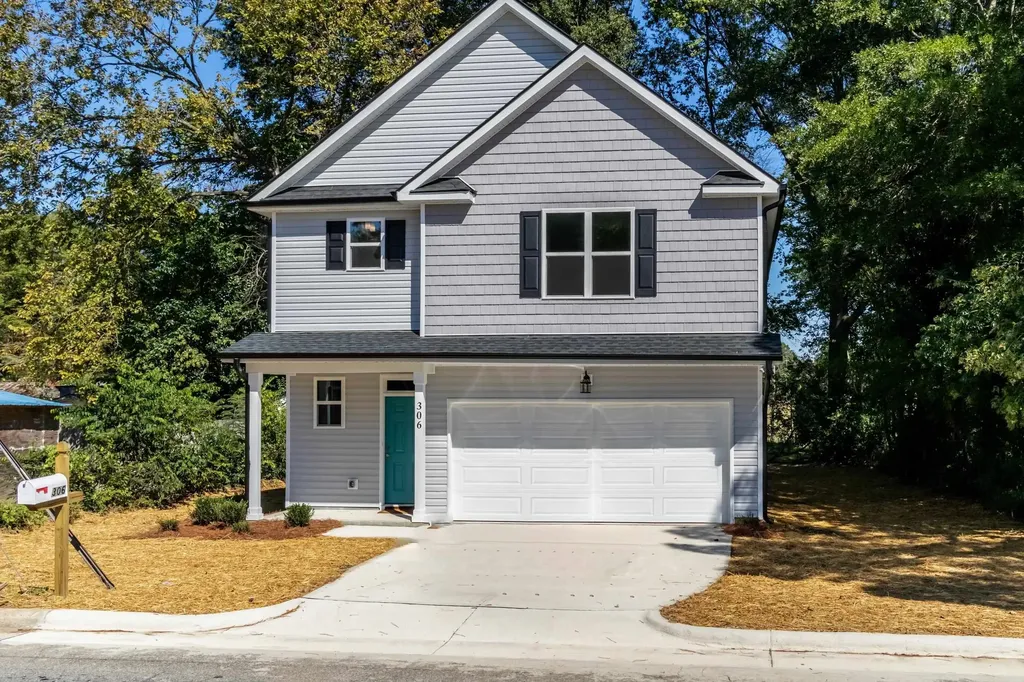 306 W Granville Street Dunn NC 28334