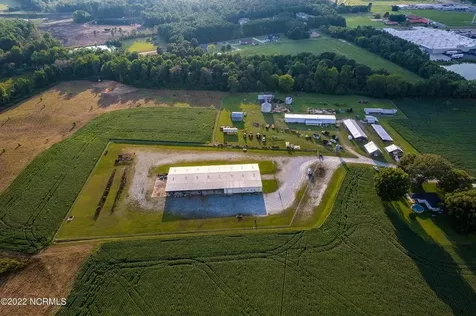 382 Pig Cradle Lane Clinton NC 28328