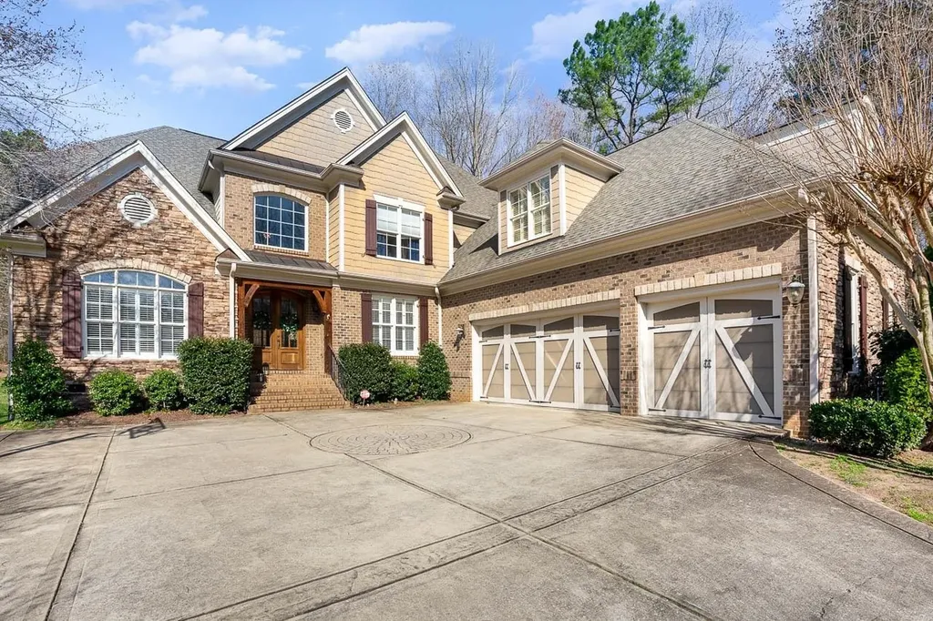 1078 Tacketts Pond Drive Raleigh NC 27614