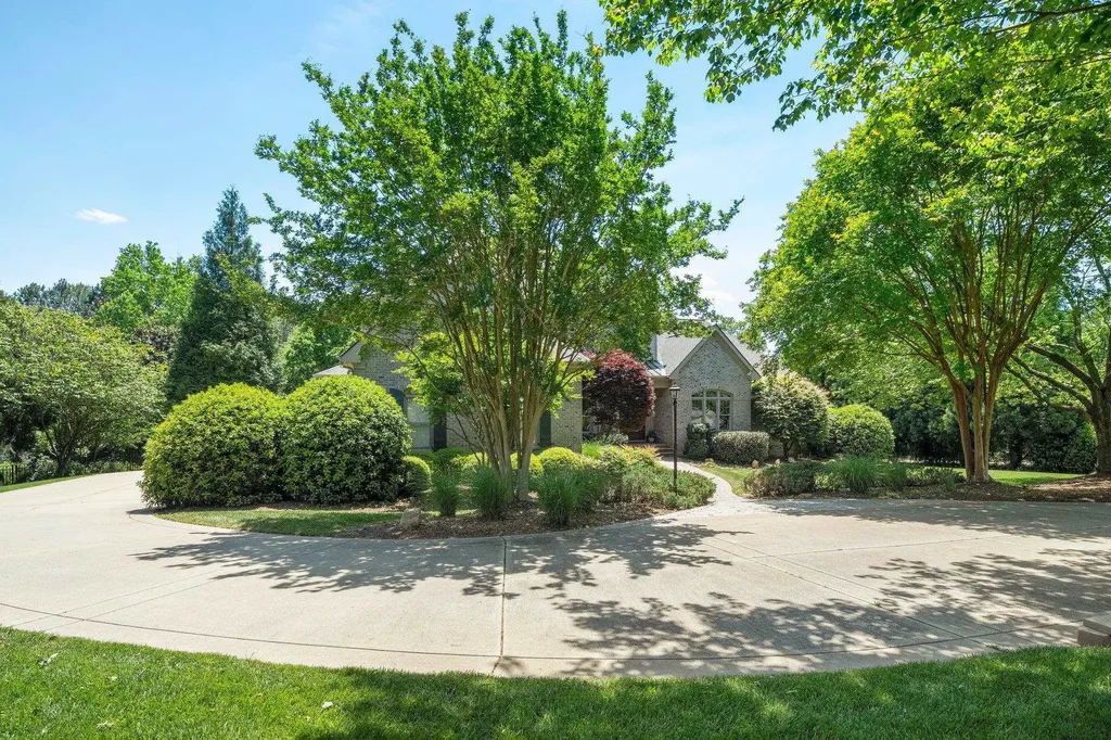 1009 Heydon Court Raleigh NC 27614