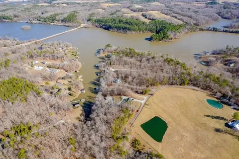 19 Whitetail Lane Leasburg NC 27291