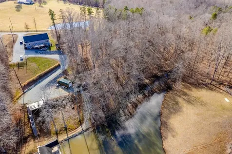 19 Whitetail Lane Leasburg NC 27291