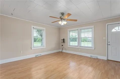 1152 Pagetown Road Elon NC 27244