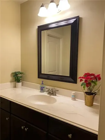 910 Palm Court Mebane NC 27302