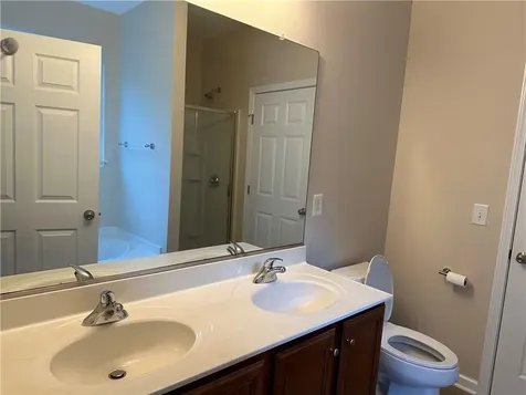 1064 Kelso Lane Burlington NC 27215