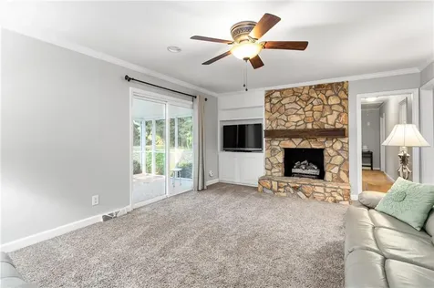 1874 Stratford Road Burlington NC 27217