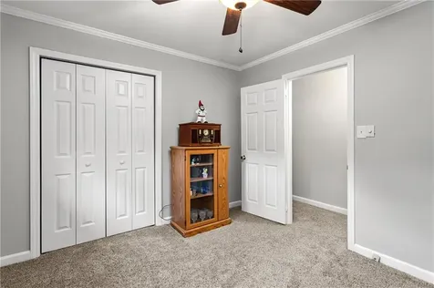 1874 Stratford Road Burlington NC 27217