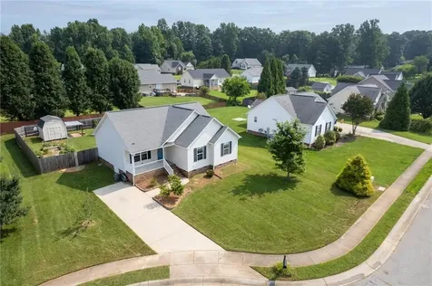 205 Esteban Court Mebane NC 27302