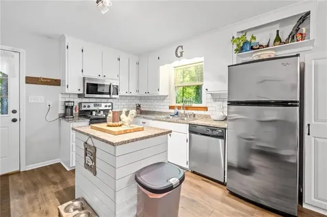 5402 Newland Drive Julian NC 27283