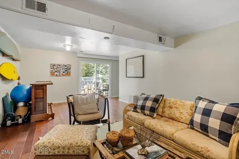 200 Northclift Drive Raleigh NC 27609