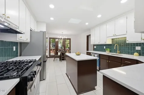 6 Saint James Court Durham NC 27713