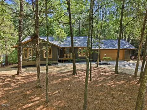 6 Saint James Court Durham NC 27713