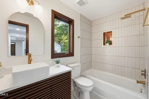 6 Saint James Court Durham NC 27713