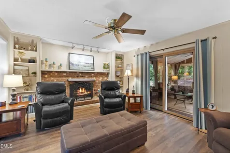 911 Emory Lane Raleigh NC 27609