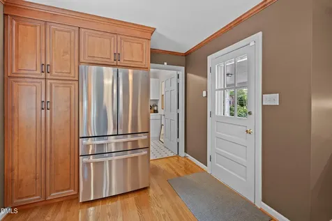 911 Emory Lane Raleigh NC 27609