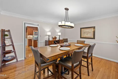 911 Emory Lane Raleigh NC 27609