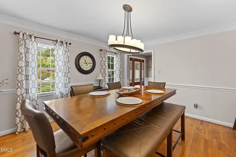 911 Emory Lane Raleigh NC 27609