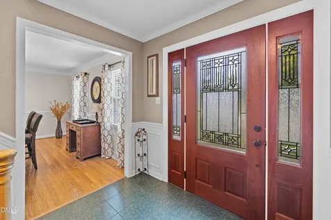 911 Emory Lane Raleigh NC 27609