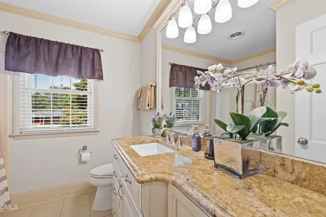 911 Emory Lane Raleigh NC 27609
