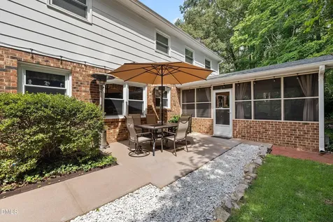 911 Emory Lane Raleigh NC 27609