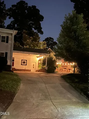 911 Emory Lane Raleigh NC 27609