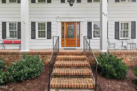 911 Emory Lane Raleigh NC 27609