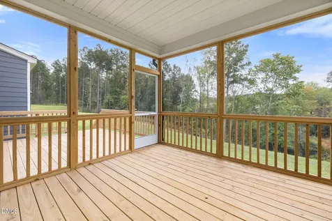 504 Foxfield Way Fuquay Varina NC 27526