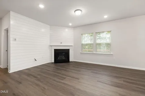 504 Foxfield Way Fuquay Varina NC 27526