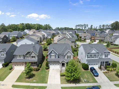 2430 Braxton Wood Lane Apex NC 27523
