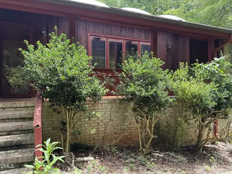 8604 Caswell Court Raleigh NC 27613