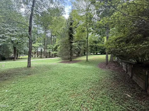 8604 Caswell Court Raleigh NC 27613