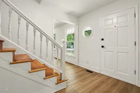 102 Amesbury Lane Cary NC 27511