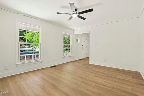 102 Amesbury Lane Cary NC 27511