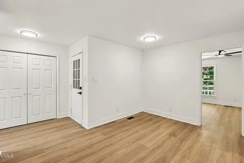 102 Amesbury Lane Cary NC 27511
