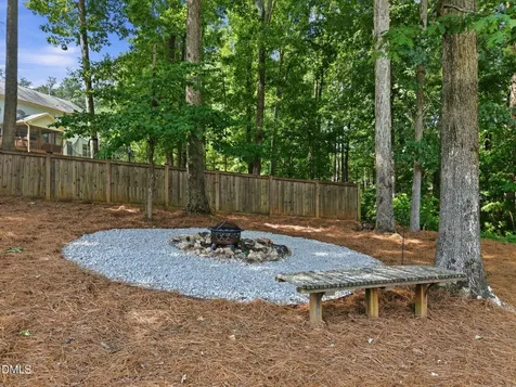 12913 Saxon Way Raleigh NC 27613