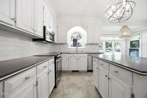 8705 Chatterleigh Circle Raleigh NC 27615