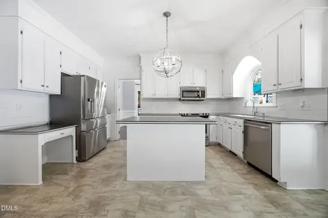 8705 Chatterleigh Circle Raleigh NC 27615