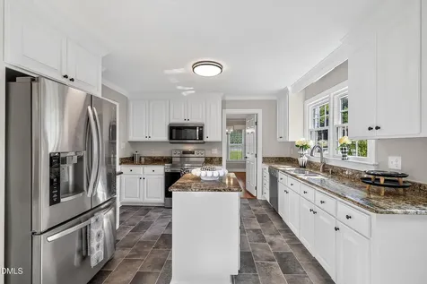 809 Kinsman Court Raleigh NC 27603