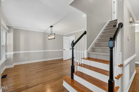 809 Kinsman Court Raleigh NC 27603