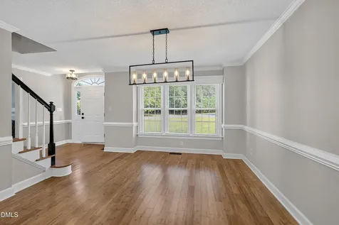 809 Kinsman Court Raleigh NC 27603