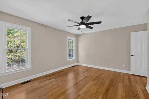 809 Kinsman Court Raleigh NC 27603