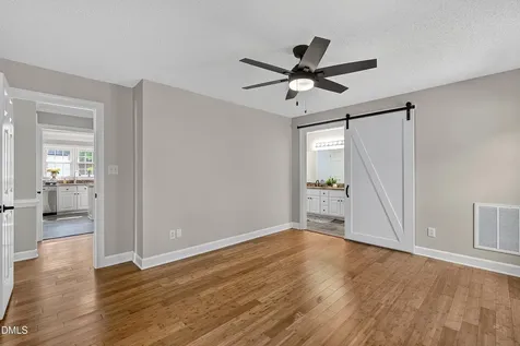 809 Kinsman Court Raleigh NC 27603