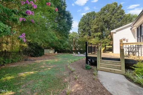 809 Kinsman Court Raleigh NC 27603