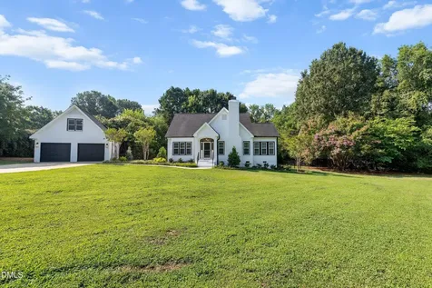 809 Kinsman Court Raleigh NC 27603